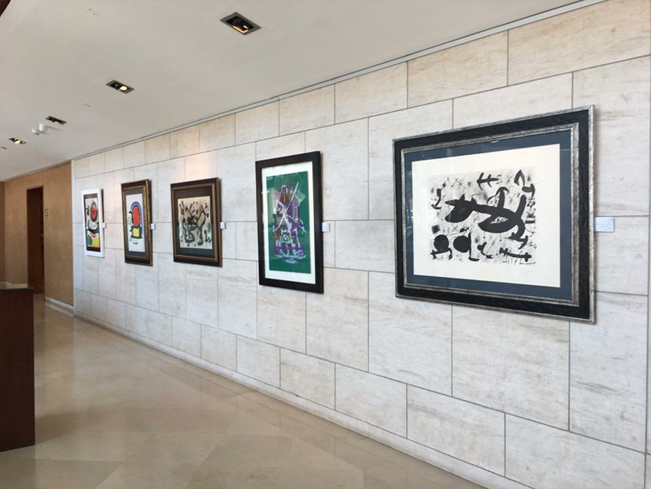 home-gallery