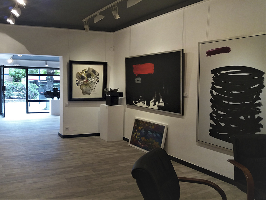 home-gallery